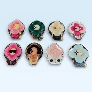 Colorful Flower Character Magnetic Pop socket for cell phones.